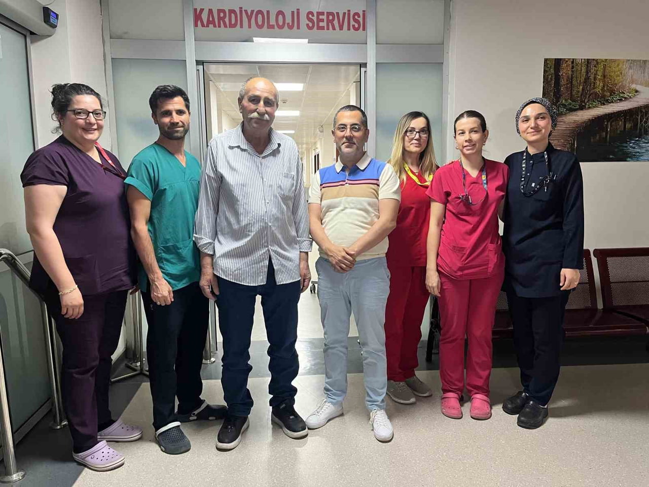 PROF. DR. OSMAN CAN YONTAR, EKİBİ VE HASTA