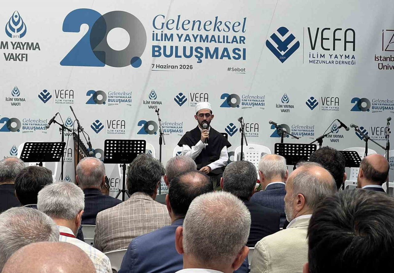 PROGRAM KUR'AN TİLAVERİYLE BAŞLADI