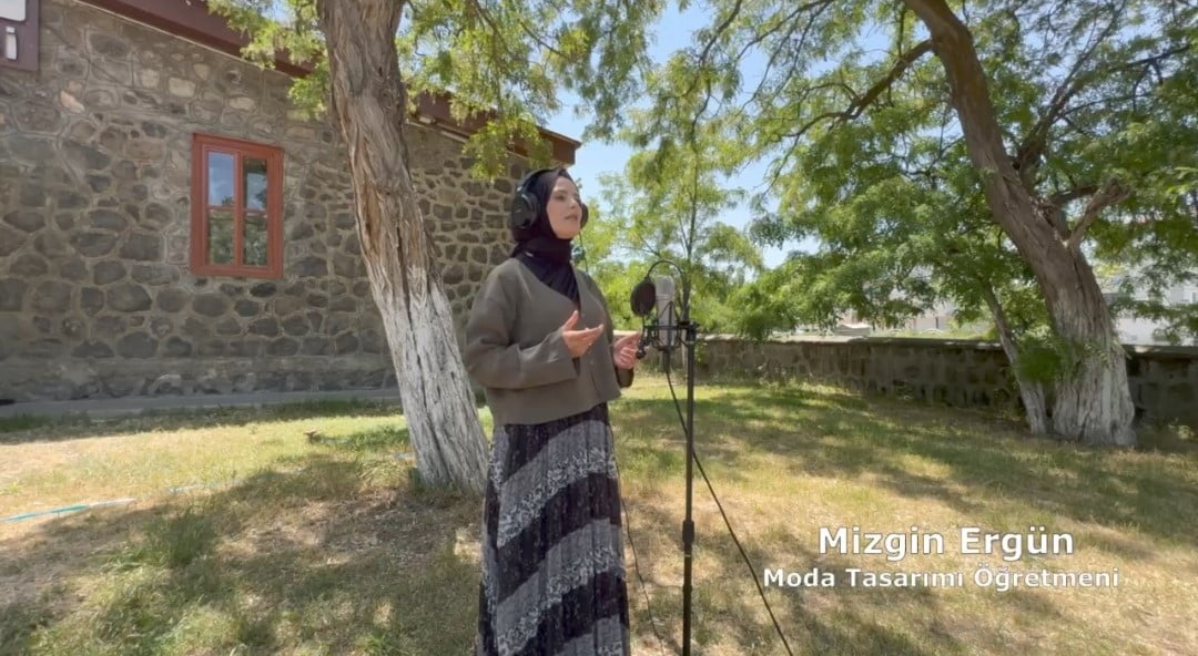 "BULANIK'IN SESİ" ADIYLA HAZIRLANAN MÜZİK KLİBİ DİKKAT ÇEKTİ