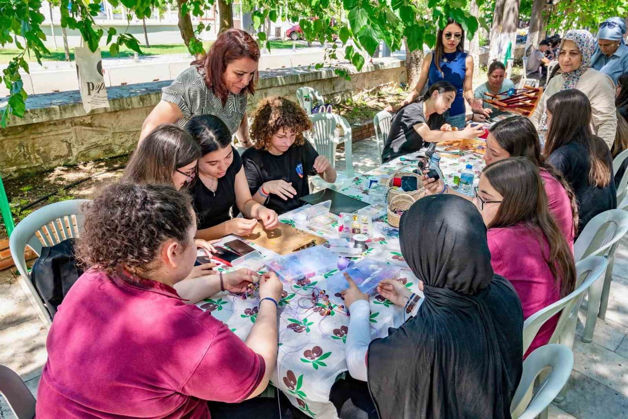 "MENTEŞE’DE İZ’İN OLSUN" ETKİNLİĞİ RENKLİ GÖRÜNTÜLERE SAHNE OLDU