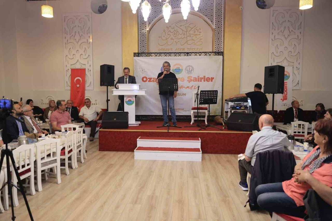 "OZANLAR VE ŞAİRLER BULUŞMASI", ACEM TEKKESİ KÜLTÜR VE SOHBET EVİ’NDE GERÇEKLEŞTİRİLDİ