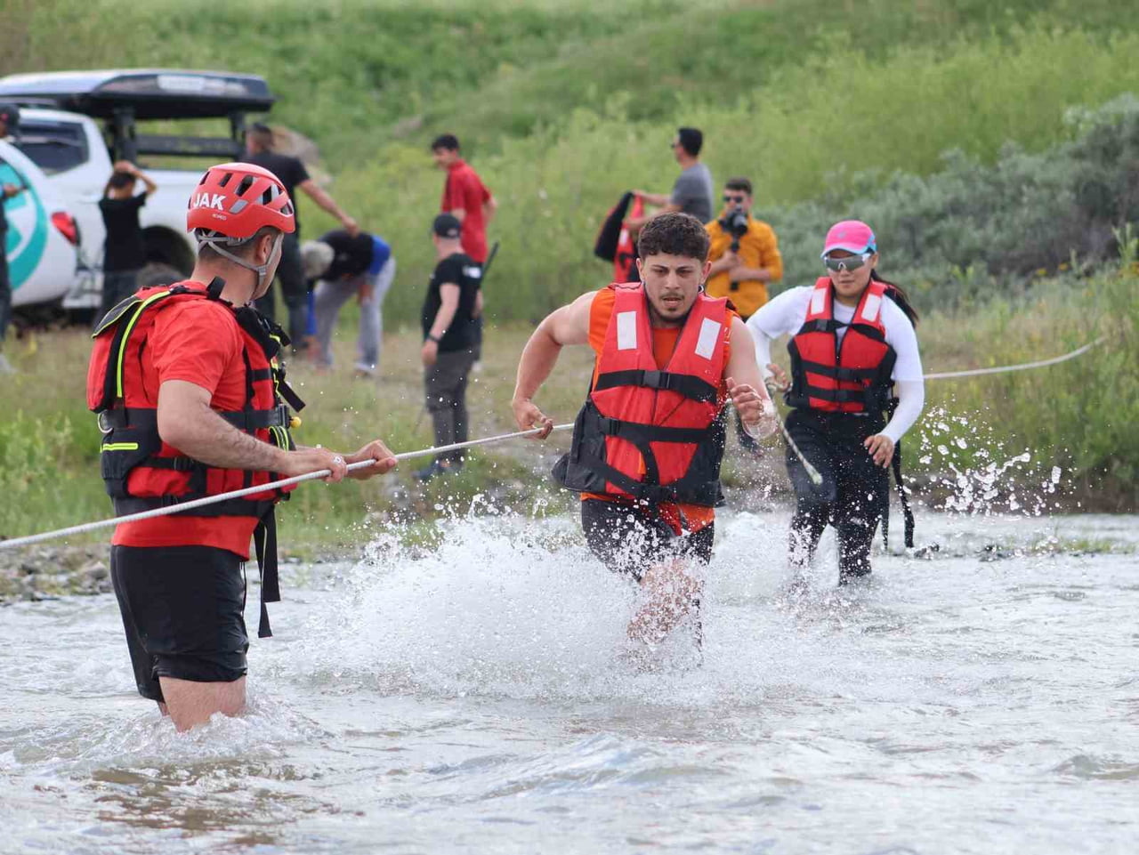 "TERÖRSÜZ TÜRKİYE" VİZYONUYLA ERZURUM’DA BAŞLAYAN ULUSLARARASI DOĞA VE EKSTREM SPORLAR...