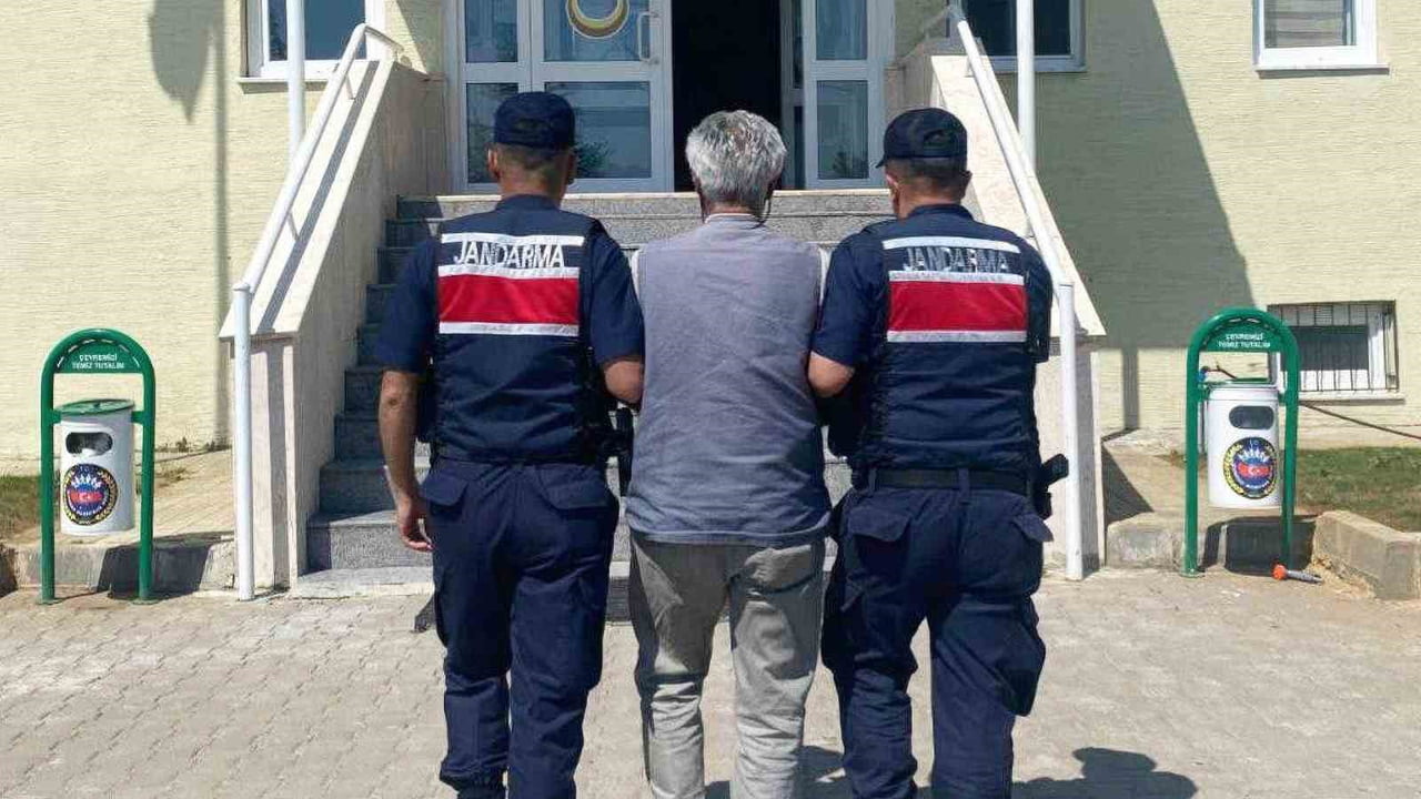 "VERGİ USUL KANUNUNA MUHALEFET" SUÇUNDAN ARANAN K.B. (63) İLE "BİRDEN FAZLA KİŞİ TARAFINDAN...