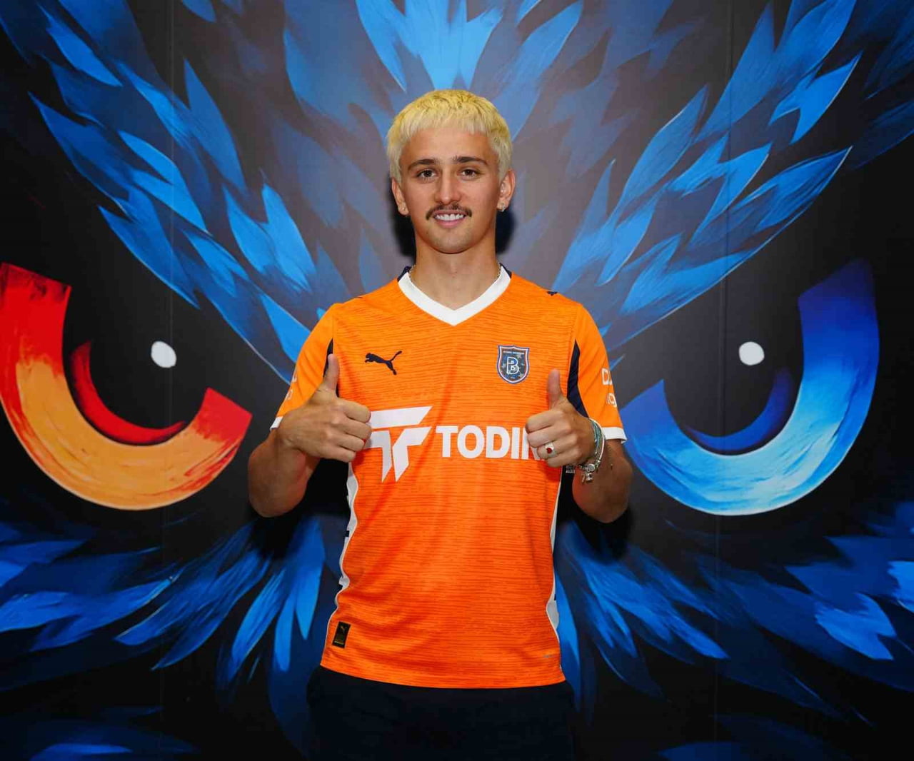 RAMS BAŞAKŞEHİR’İN YENİ TRANSFERİ 25 YAŞINDAKİ FUTBOLCU MİCHAL KARBOWNİK, TURUNCU-LACİVERTLİLERİN...