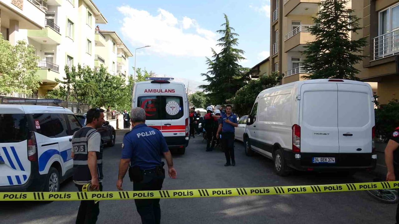 REKTÖR AKPOLAT'TAN BEYZA TİMURKAAN İÇİN TAZİYE MESAJI