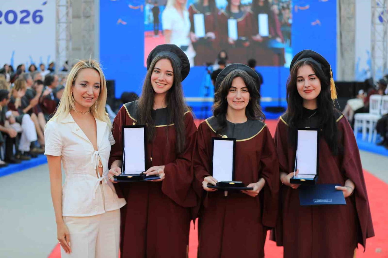 SABANCI ÜNİVERSİTESİ, 24. LİSANS VE 27. LİSANSÜSTÜ ÖĞRENCİLERİNİ TUZLA YERLEŞKESİNDE...