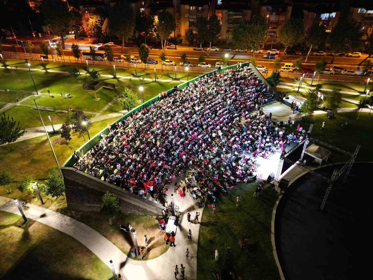 SAKARYA BÜYÜKŞEHİR BELEDİYESİ, A MİLLİ FUTBOL TAKIMI'NIN 2026 FIFA DÜNYA KUPASI'NDA PARAGUAY İLE...