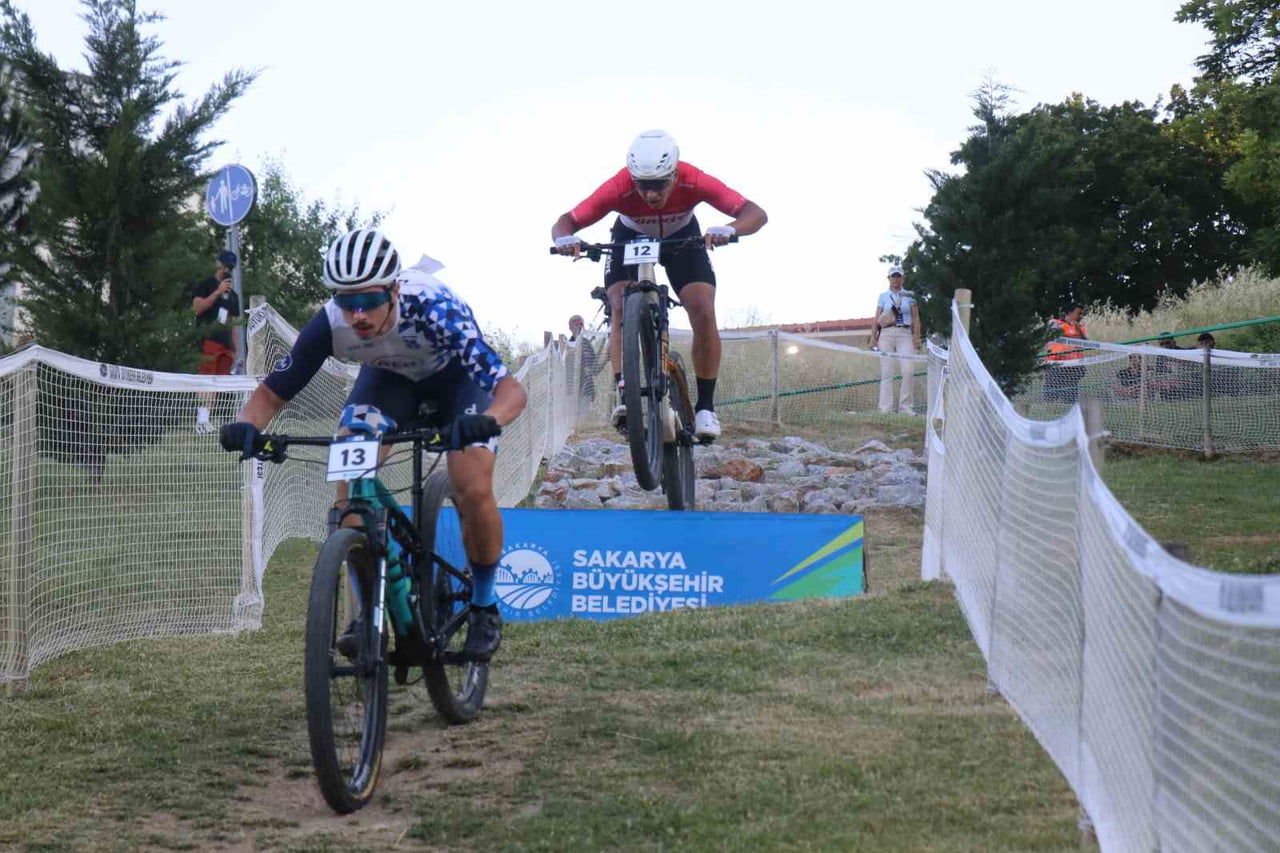 SAKARYA BÜYÜKŞEHİR BELEDİYESİ, DÜNYANIN EN PRESTİJLİ DAĞ BİSİKLETİ YARIŞLARINDAN OLAN 2026 MTB...