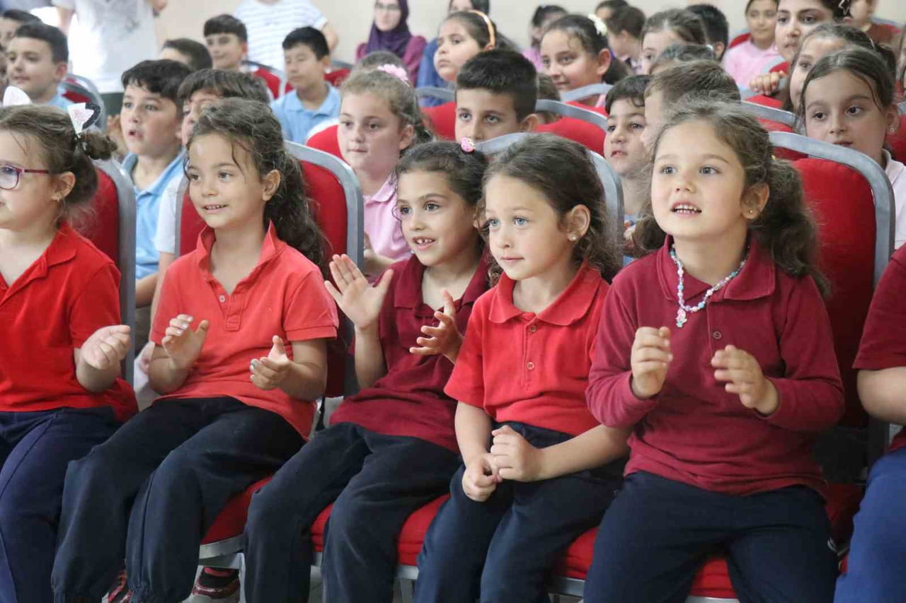 SAKARYA’NIN AKYAZI İLÇESİNDE, SON DÖNEMDE DİJİTAL VE SOSYAL MECRALARDA SIKÇA GÜNDEME GELEN AKRAN...