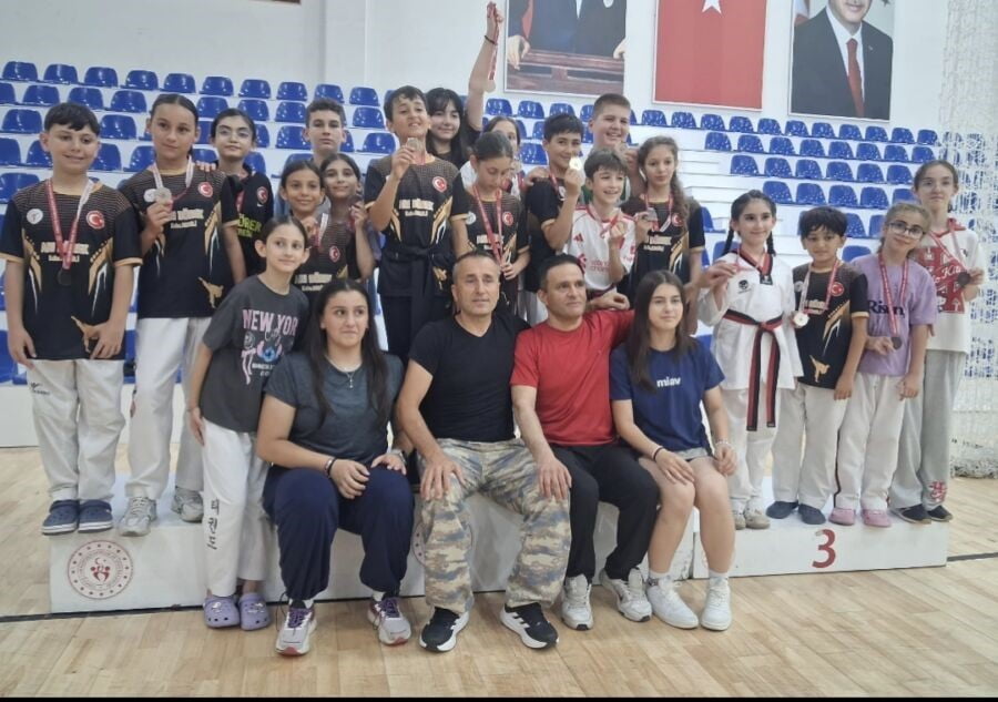 ŞAMPİYON