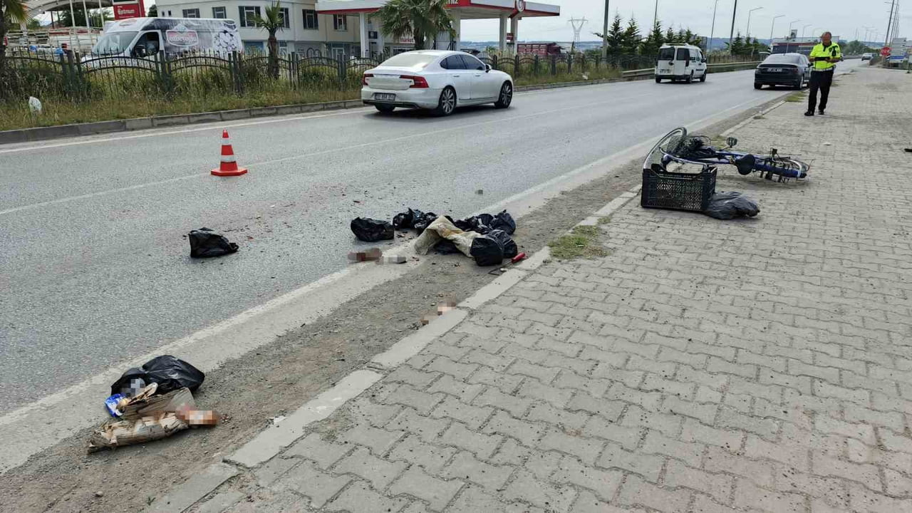 SAMSUN'UN BAFRA İLÇESİNDE ERFELEK BELEDİYE BAŞKANI'NIN MAKAM ARACININ KARIŞTIĞI TRAFİK KAZASINDA...