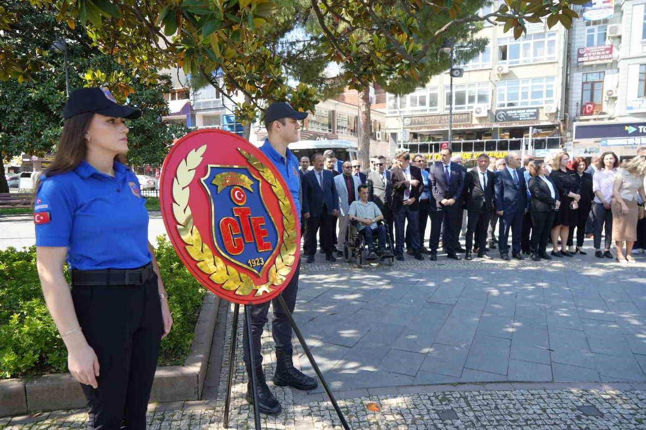 SAMSUN DENETİMLİ SERBESTLİK MÜDÜRLÜĞÜ TARAFINDAN 6 HAZİRAN CEZA İNFAZ PERSONELİ GÜNÜ KAPSAMINDA...