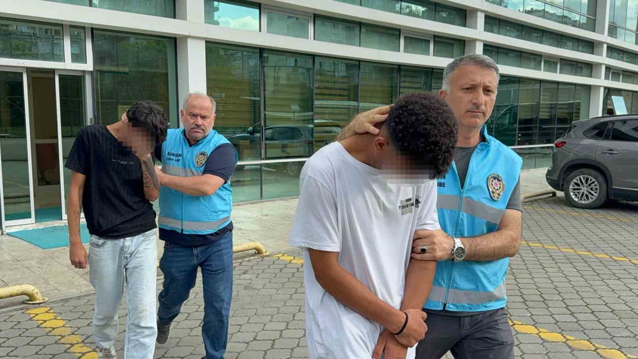 SAMSUN KÜLTÜR YOLU FESTİVALİ KAPSAMINDA DÜZENLENEN KONSERDE ÇIKAN KAVGADA 21 YAŞINDAKİ GENÇ 6...