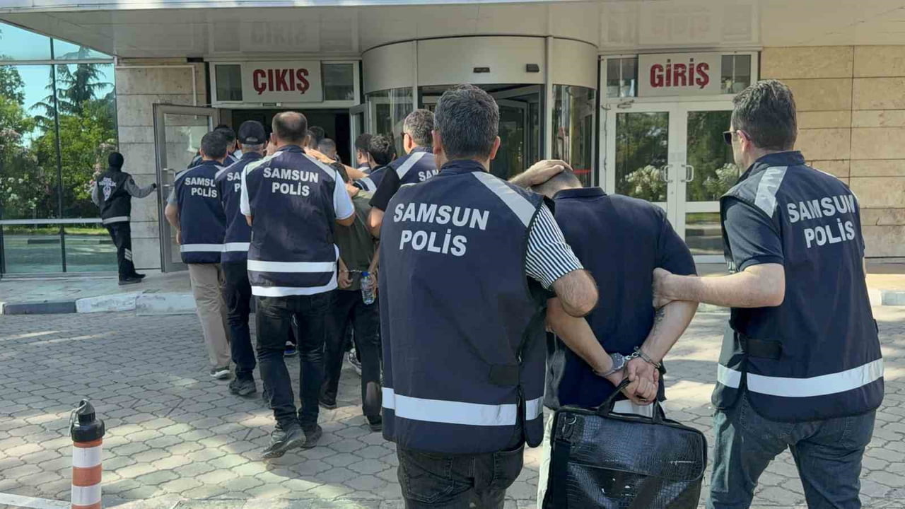 SAMSUN MERKEZLİ 7 İLDE DÜZENLENEN YASA DIŞI BAHİS OPERASYONUNDA YAKALANAN 52 ŞÜPHELİDEN 27’Sİ DAHA...
