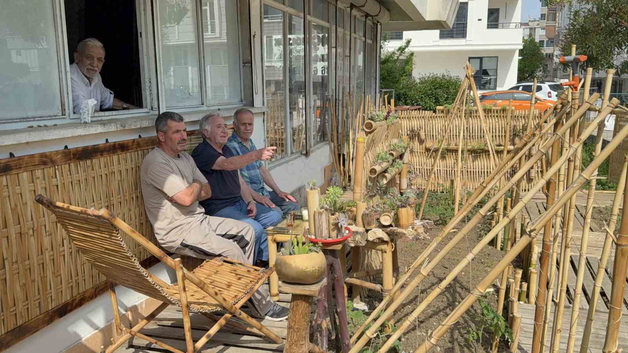 SAMSUN ŞEHİR HASTANESİ ACİL SERVİSİ'NDE  GÖREVLİ 27 YILLIK SAĞLIK MEMURU 53 YAŞINDAKİ ADİL İLELİ...