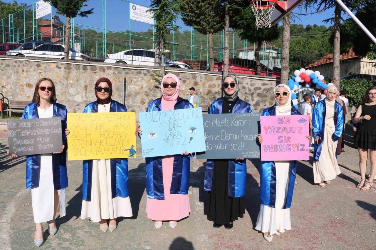 ŞAPHANE MYO’DA MEZUNİYET COŞKUSU