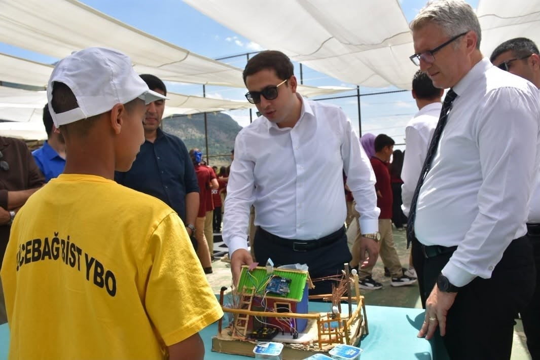 SASON’DA ROBOT VE TEKNOLOJİ SERGİSİ AÇILDI