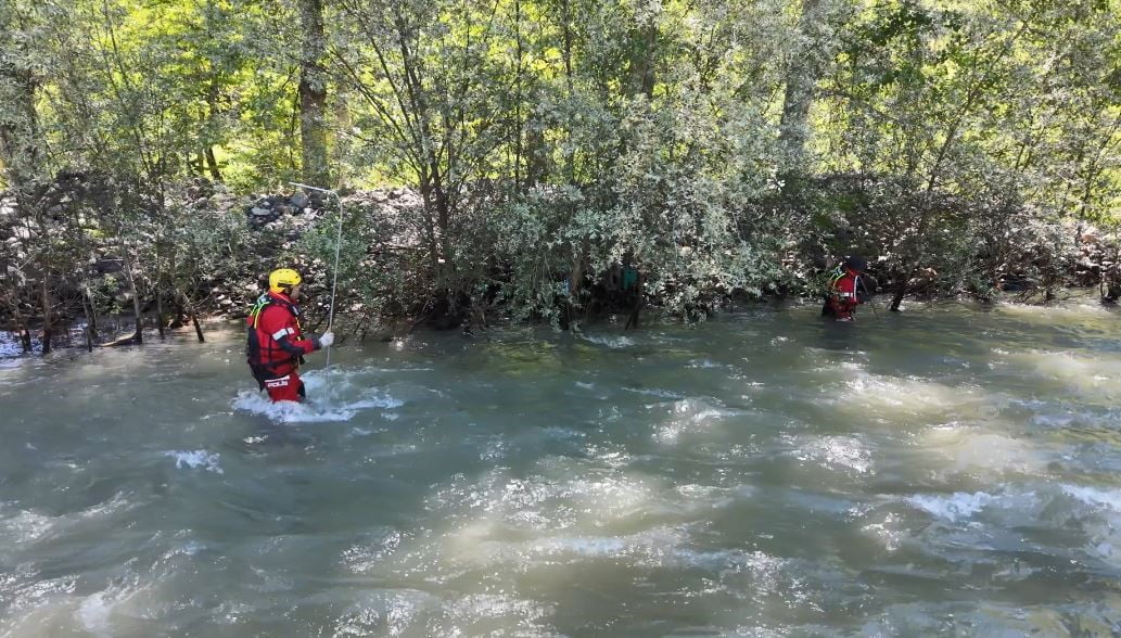 ŞAVŞAT DERESİ'NDE KAYBOLAN BABA VE OĞULU ARAMA ÇALIŞMALARI İKİNCİ GÜNÜNDE SÜRÜYOR