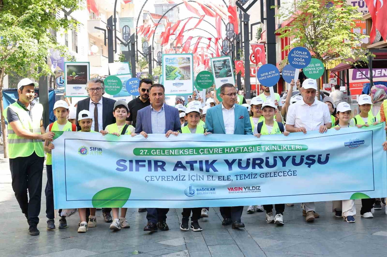 SIFIR ATIK YÜRÜYÜŞÜ YAPILDI