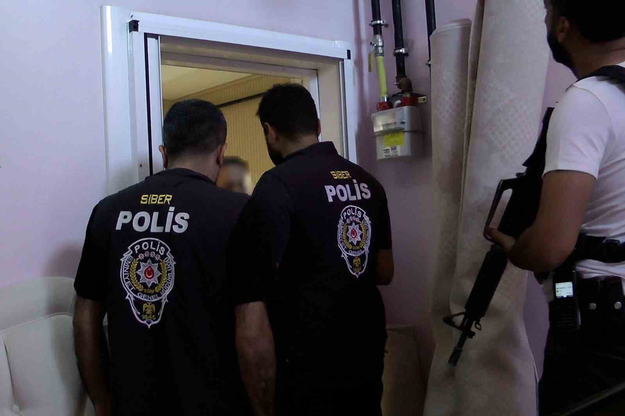 SİİRT MERKEZLİ YASA DIŞI BAHİS OPERASYONU 10 ŞÜPHELİ YAKALANDI