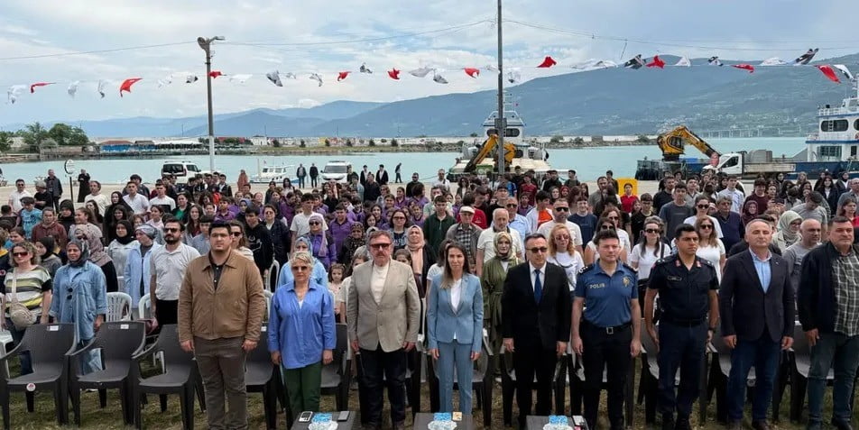 SİNOP’TA "MÜZİK, RESİM VE SPOR ÇOCUĞUN CENNETİDİR" ETKİNLİĞİ, GERZE FESTİVAL ALANI’NDA YOĞUN...