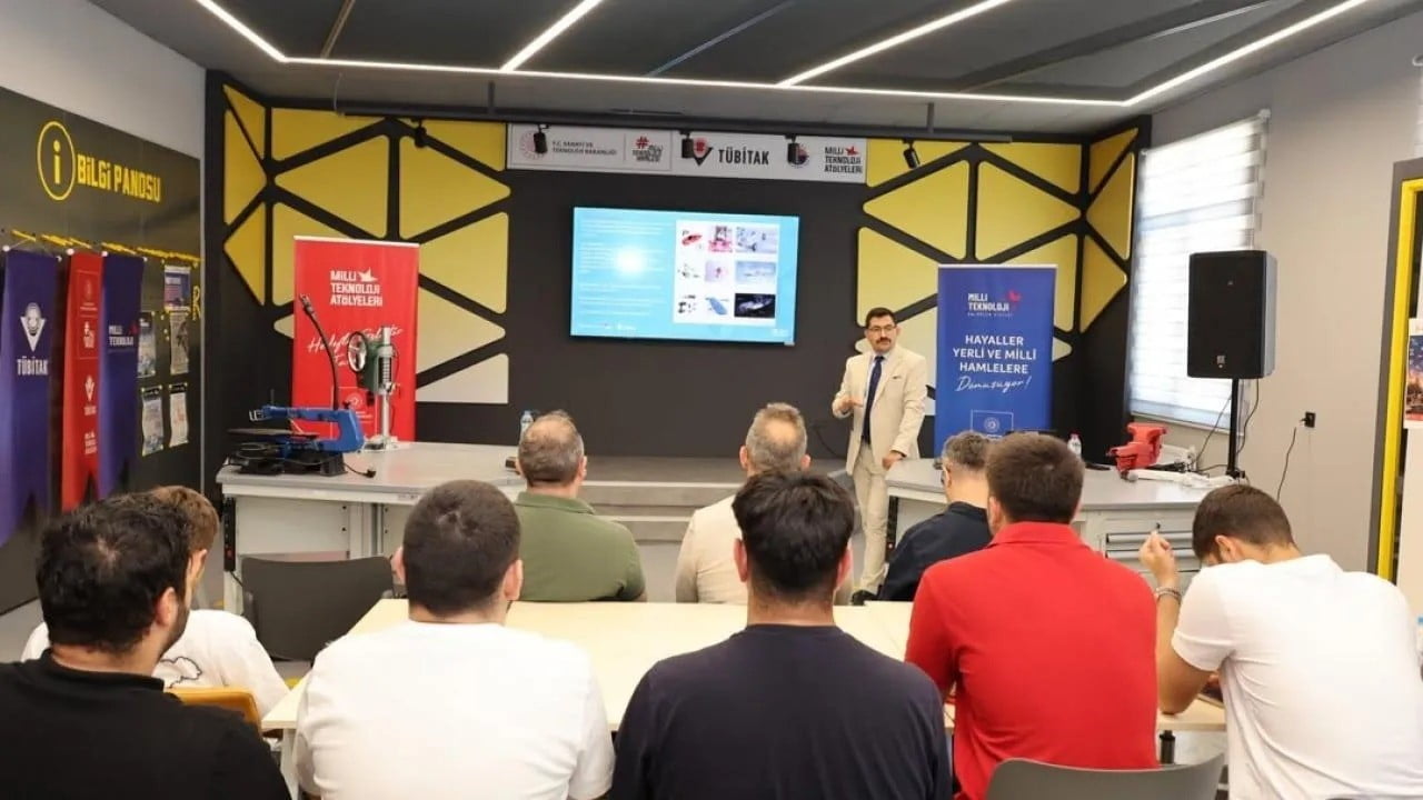 SİNOP ÜNİVERSİTESİNDE TÜBİTAK BİLİM SÖYLEŞİLERİ PROGRAMI KAPSAMINDA DÜZENLENEN ETKİNLİKTE...