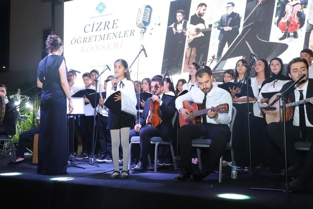 ŞIRNAK’IN CİZRE İLÇESİNDE KAYMAKAMLIK VE İLÇE MİLLÎ EĞİTİM MÜDÜRLÜĞÜ TARAFINDAN DÜZENLENEN "CİZRE...