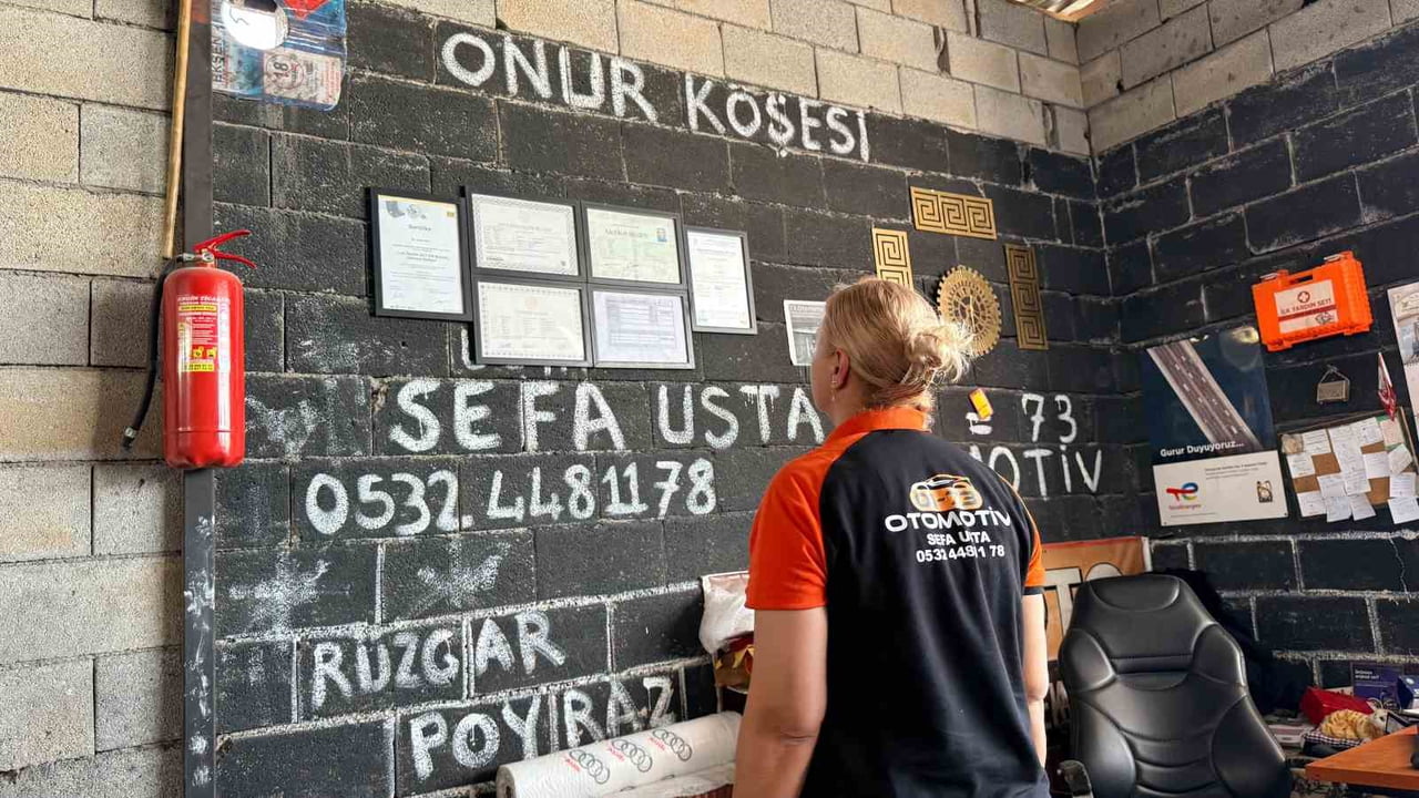 ŞIRNAK’IN CİZRE İLÇESİNDE YAŞAYAN İKİ ÇOCUK ANNESİ ARZU AKOL, YILLAR ÖNCE EŞİNE YARDIMCI OLMAK...