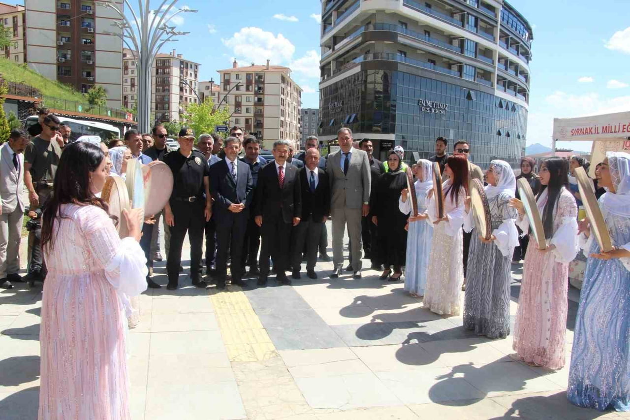 ŞIRNAK’TA HALK EĞİTİM MERKEZLERİNDE VERİLEN KURSLARDA YAPILAN ÇALIŞMALAR, HAYAT BOYU ÖĞRENME...