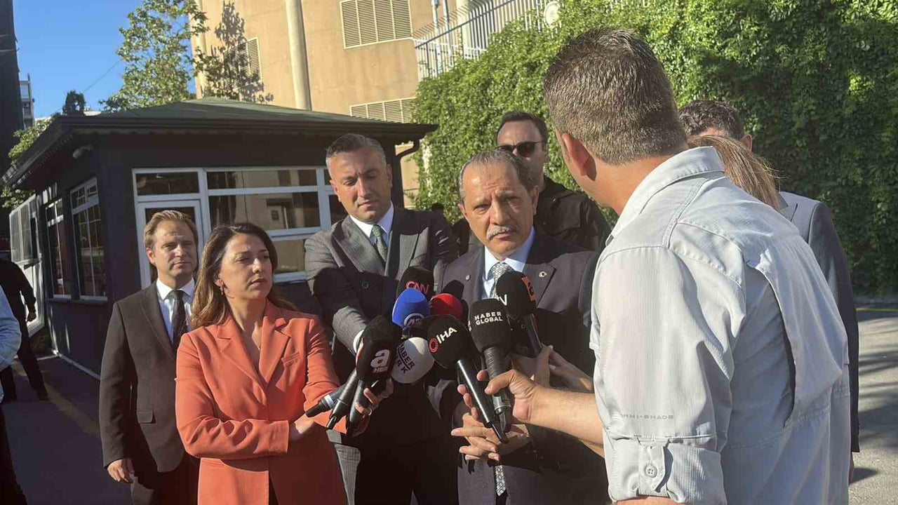 ŞİŞLİ’DE 10 YIL ÖNCE ÖLDÜRÜLEN AYNUR KANBUR CİNAYETİNİN AYDINLATMASININ ARDINDAN İSTANBUL İL...