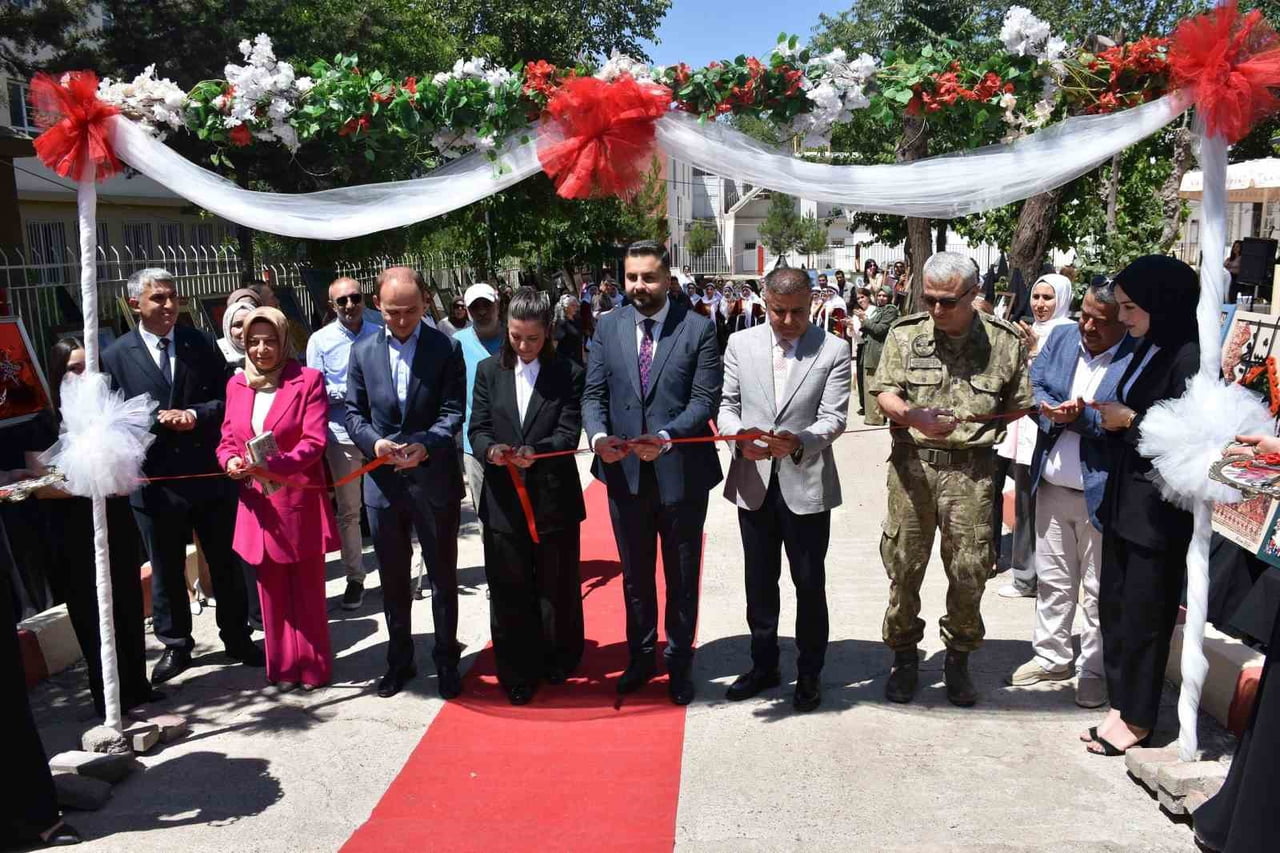 SİVEREK’TE HAYAT BOYU ÖĞRENME HAFTASI KUTLANDI