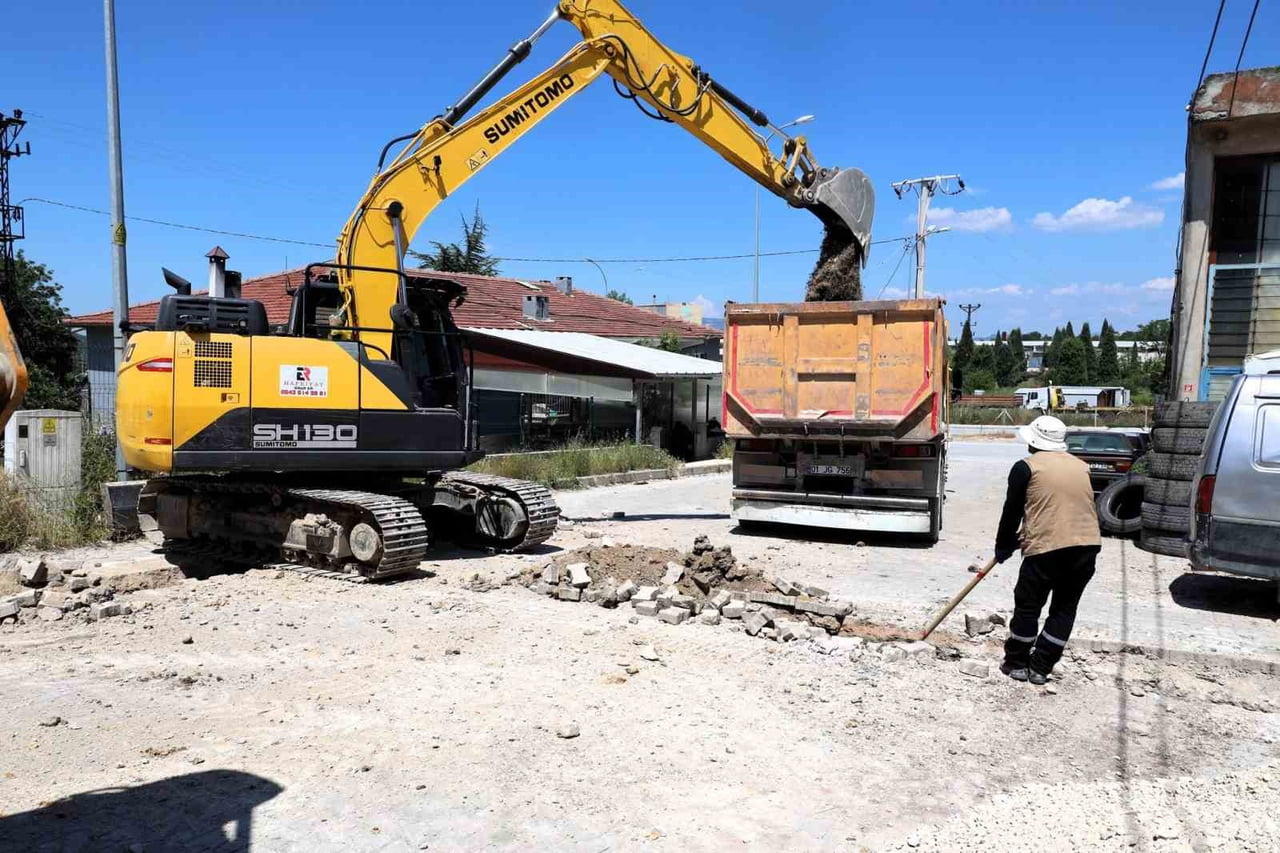 SÖĞÜT'E 53 KİLOMETRELİK İÇME SUYU HATTI YATIRIMI