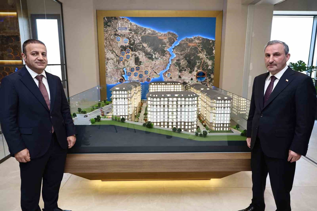 SULTANBEYLİ BELEDİYE BAŞKANI ALİ TOMBAŞ, FAİZSİZ VE EŞİT TAKSİT İMKANIYLA ERİŞİLEBİLİR KONUT...