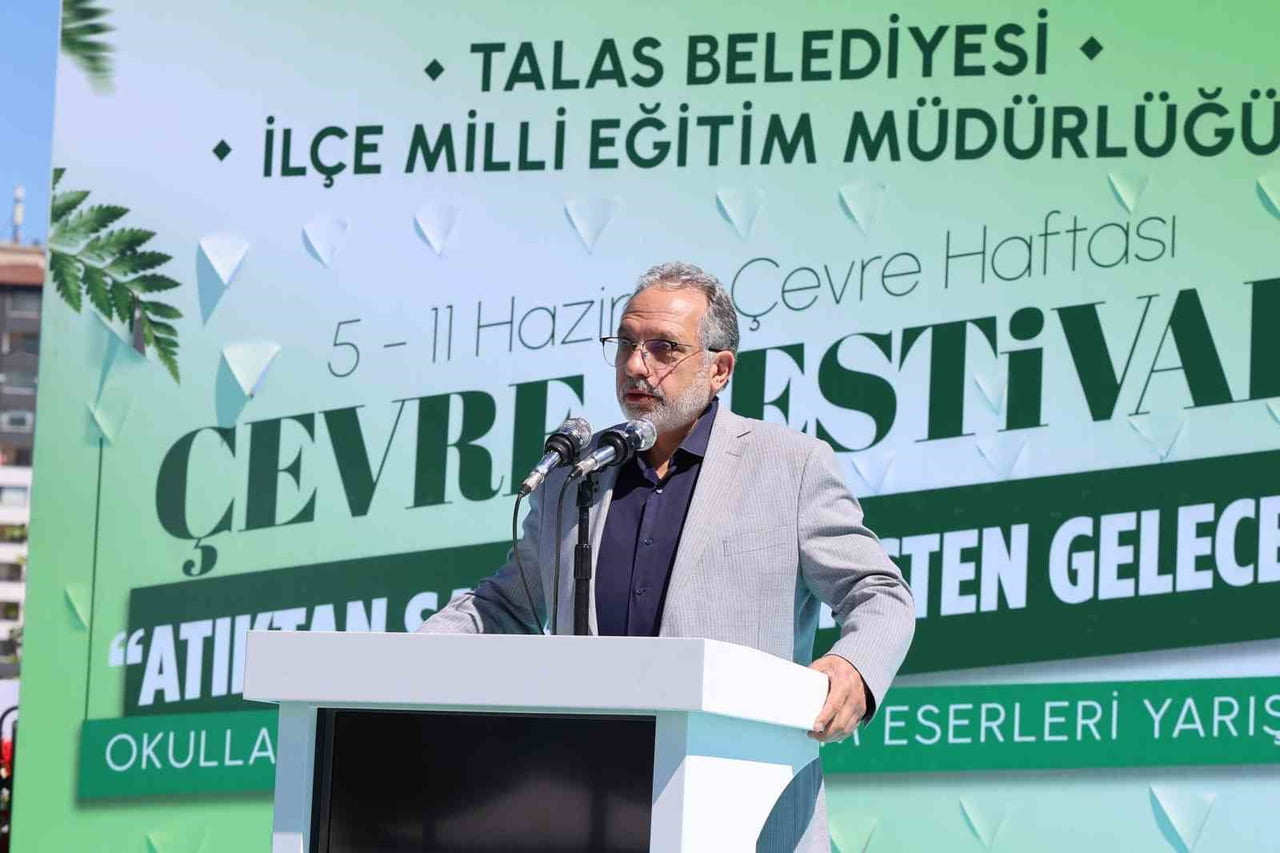 TALAS BELEDİYESİ İLE TALAS İLÇE MİLLİ EĞİTİM MÜDÜRLÜĞÜ İŞ BİRLİĞİNDE DÜZENLENEN "ATIKTAN SANATA:...