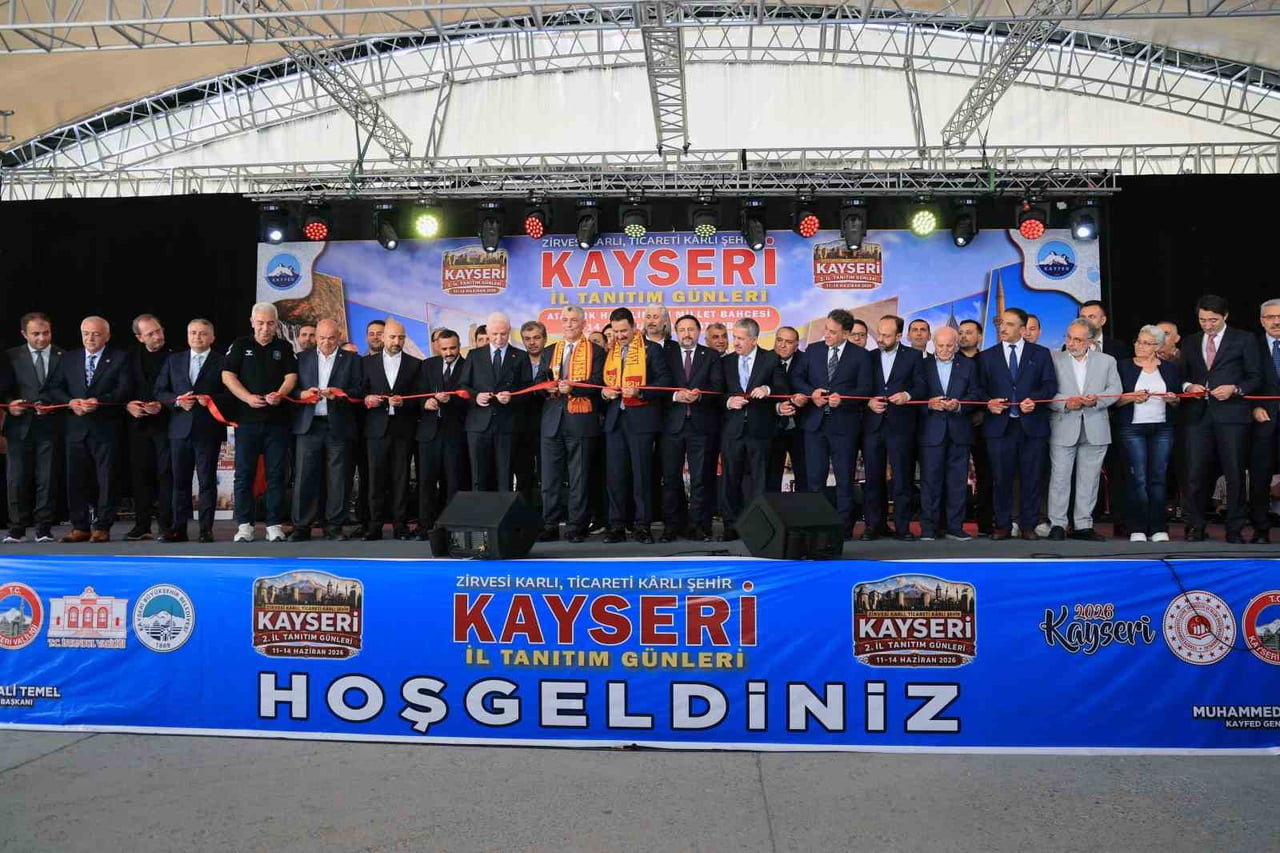 TALAS BELEDİYESİ, İSTANBUL’DA İKİNCİSİ DÜZENLENEN KAYSERİ İL TANITIM GÜNLERİ’NDE AÇTIĞI STANT VE...