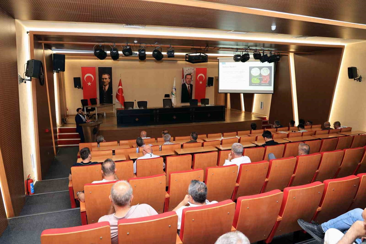 TALAS BELEDİYESİ; PERSONELİNİN SAĞLIK KONUSUNDA BİLİNÇLENMESİNE YÖNELİK EĞİTİM ÇALIŞMALARINI...
