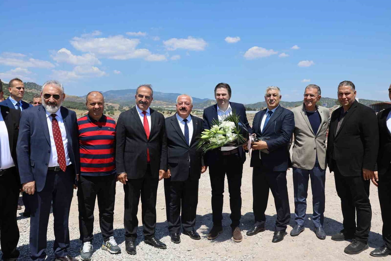 TARIM VE ORMAN BAKAN YARDIMCISI DR. AHMET BAĞCI, TARIM REFORMU GENEL MÜDÜRÜ DR. OSMAN YILDIZ VE...