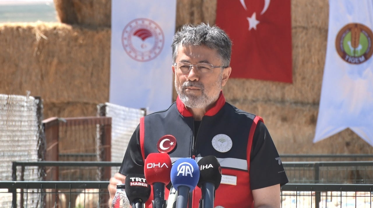 TARIM VE ORMAN BAKANI İBRAHİM YUMAKLI