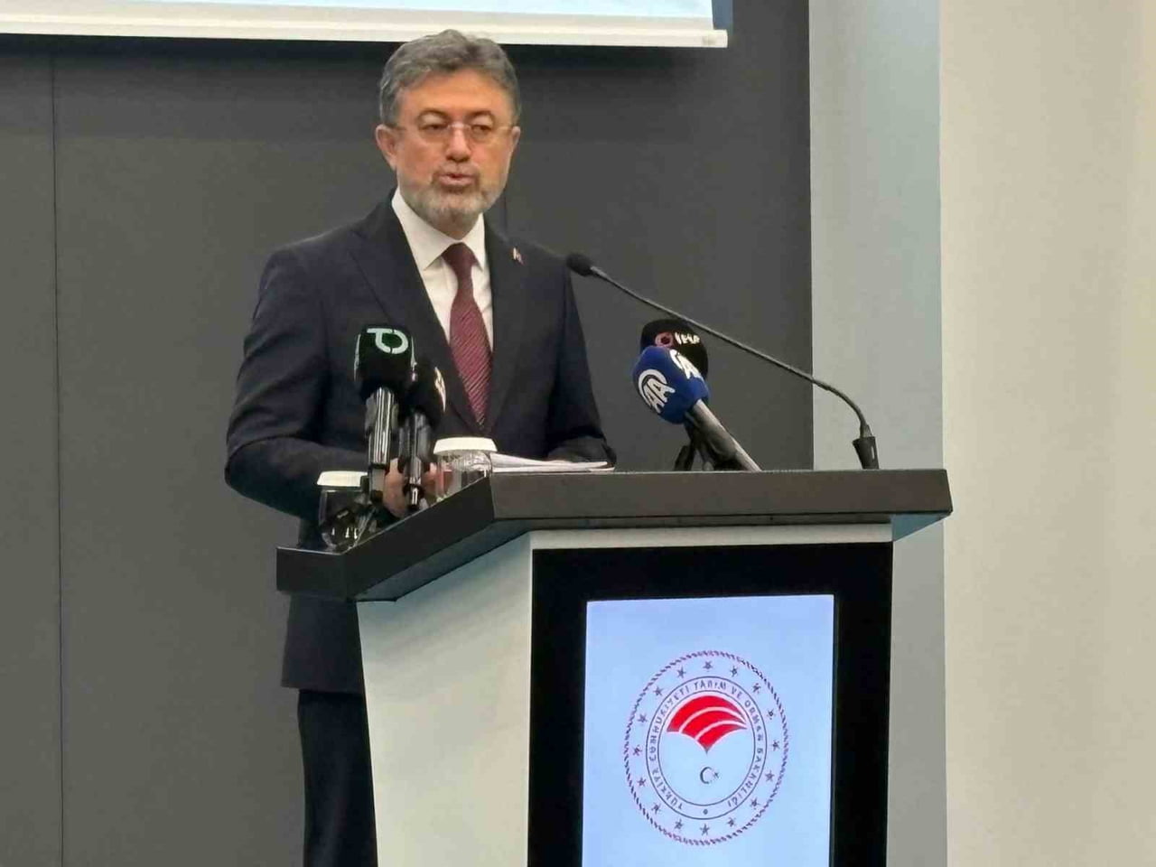 TARIM VE ORMAN BAKANI İBRAHİM YUMAKLI, "BÜTÜN MEDENİYETLER TARİH BOYUNCA HER ZAMAN SUYA KOMŞU...