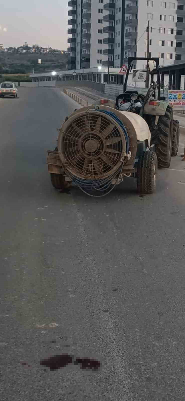 TARSUS’TA TRAKTÖR ALTINDA KALAN KADIN HAYATINI KAYBETTİ