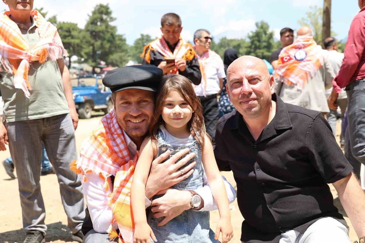 TAVAS BELEDİYESİ TARAFINDAN YÖRÜK KÜLTÜRÜNÜ YAŞATMAK VE GELECEK NESİLLERE AKTARMAK AMACIYLA...