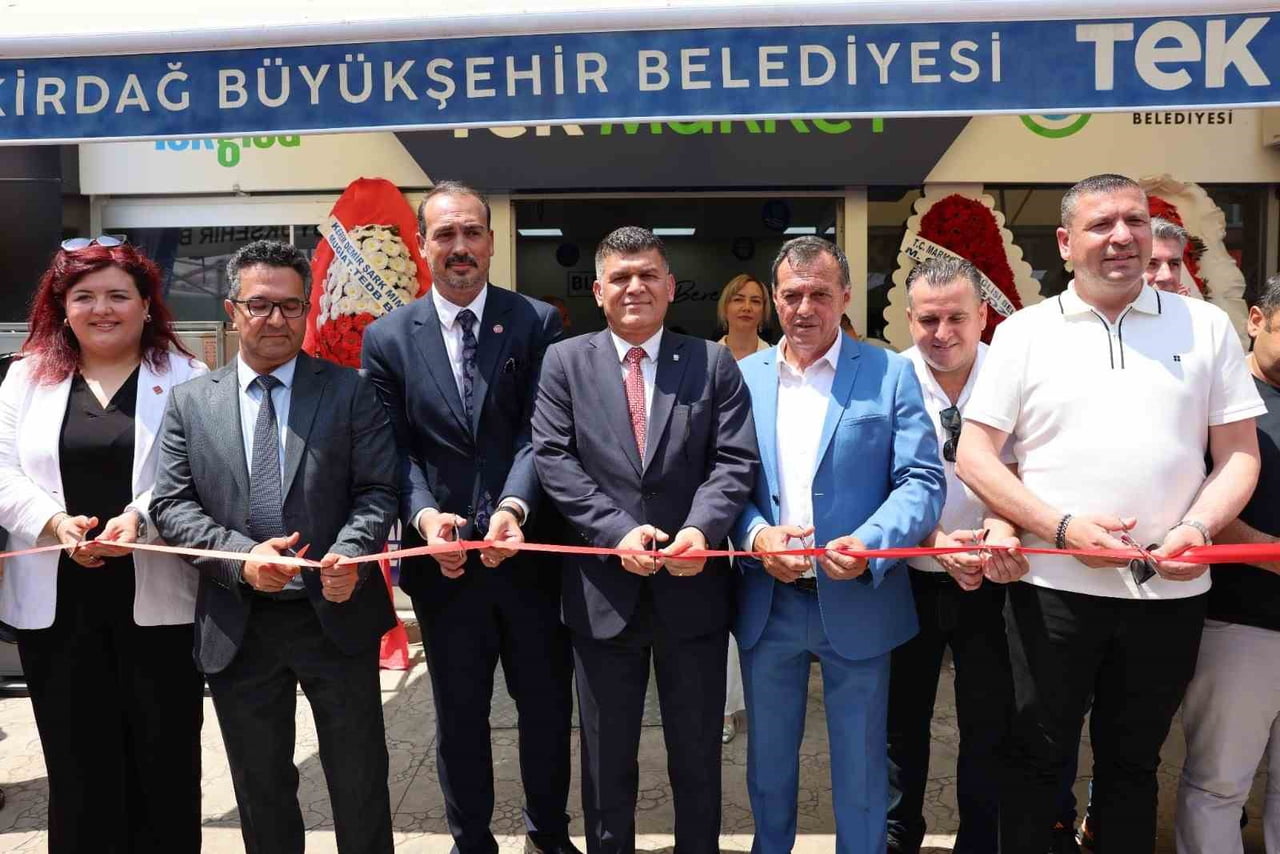 TEK MARKET MURATLI'DA HİZMETE AÇILDI