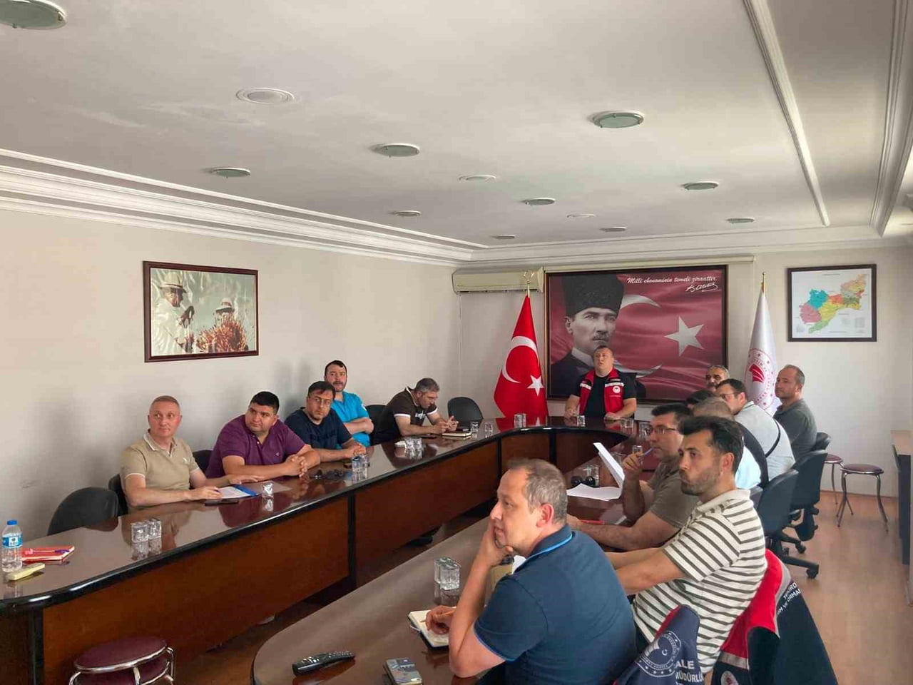 TEKİRDAĞ’DA ETLİK VE YUMURTACI İŞLETMELERDE DENETİM SÜRECİ ANLATILDI