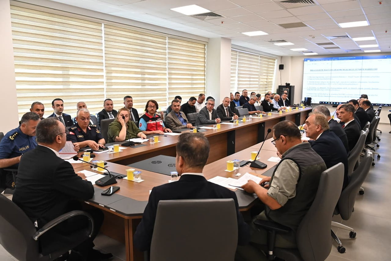 TEKİRDAĞ’DA SAHİPSİZ SOKAK HAYVANLARINA YÖNELİK YÜRÜTÜLEN ÇALIŞMALARIN DEĞERLENDİRİLMESİ AMACIYLA...