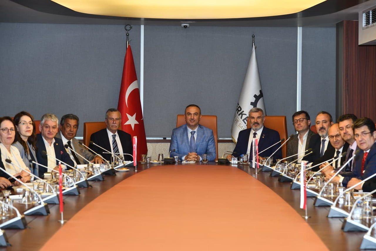 TEKİRDAĞ’DA SANTEK TOPLANTISI: SANAYİ, LOJİSTİK VE BAYKAR YATIRIMLARI MASAYA YATIRILDI