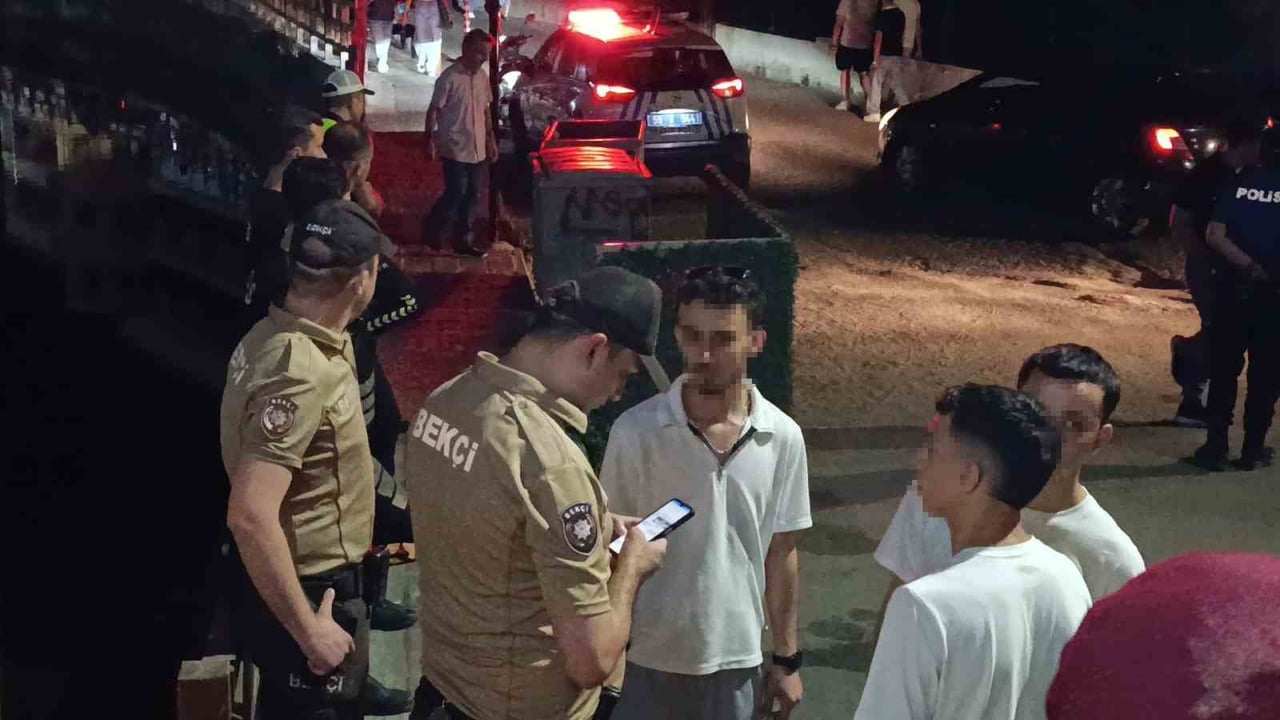 TEKİRDAĞ İL EMNİYET MÜDÜRLÜĞÜ EKİPLERİ, SÜLEYMANPAŞA İLÇESİNDE VATANDAŞLARIN HUZUR VE GÜVENLİĞİNİ...