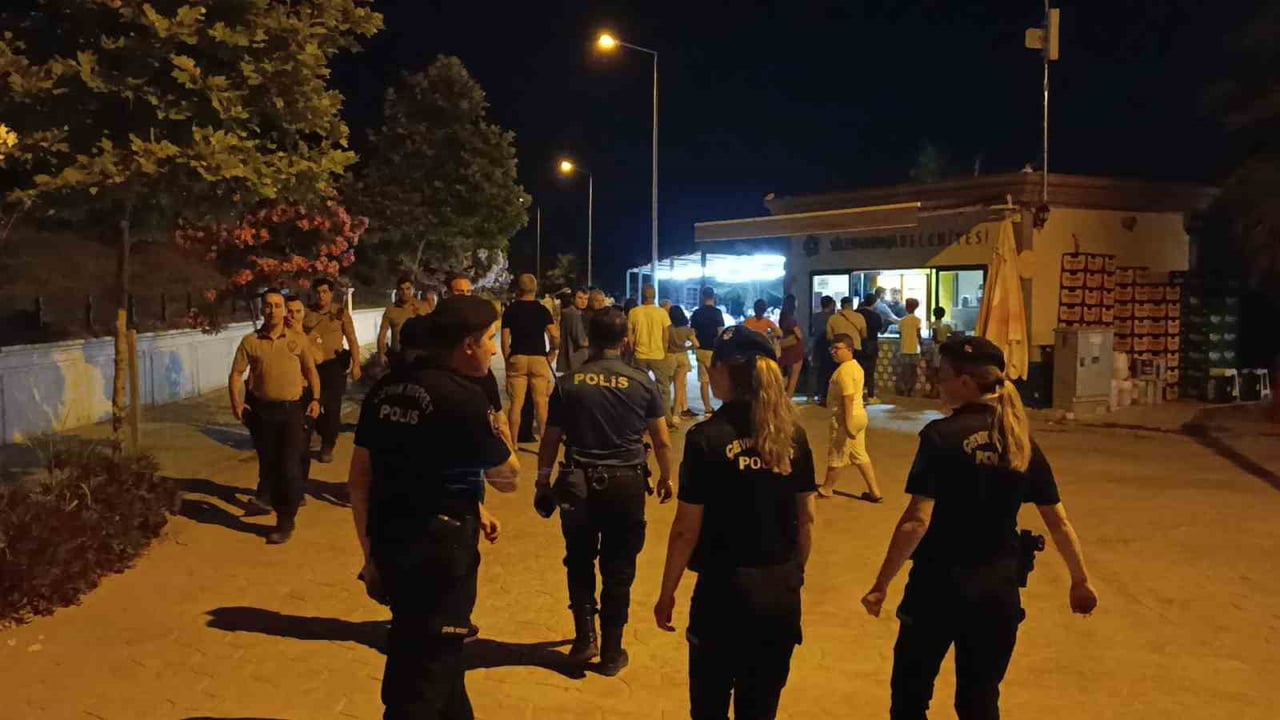 TEKİRDAĞ İL EMNİYET MÜDÜRLÜĞÜ EKİPLERİ, SÜLEYMANPAŞA İLÇESİNDE VATANDAŞLARIN HUZUR VE GÜVENLİĞİNİ...