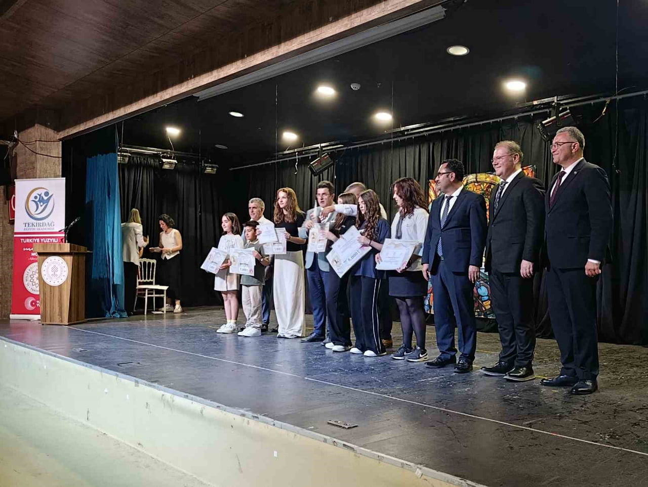 TEKİRDAĞ İL MİLLİ EĞİTİM MÜDÜRLÜĞÜN'CE "MİLLİ AİLE HAFTASI" KAPSAMINDA YAHYA KEMAL BEYATLI KÜLTÜR...