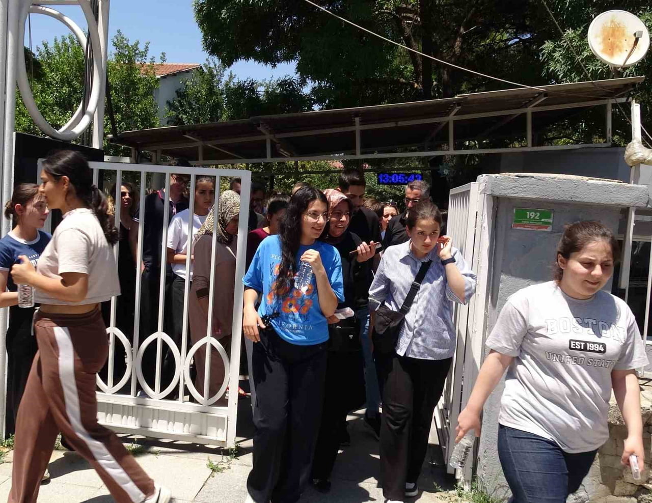 TEMEL YETERLİLİK TESTİ (TYT), MALATYA'DA SORUNSUZ BİR ŞEKİLDE TAMAMLANDI.