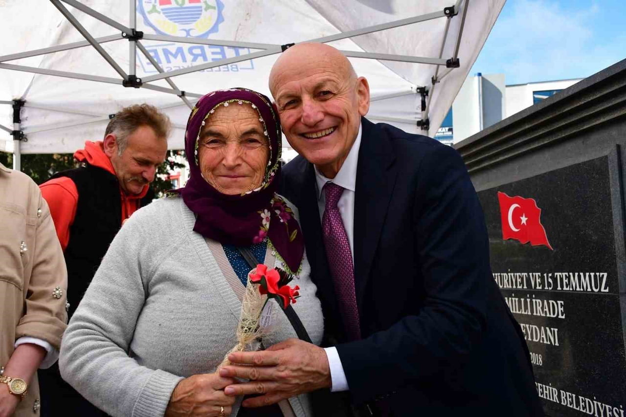 TERME İLÇE BELEDİYE BAŞKANI ŞENOL KUL, İLÇEDE FARKLI FİKİRLERİ OLAN, HİZMETLERİ ELEŞTİREN VEYA...